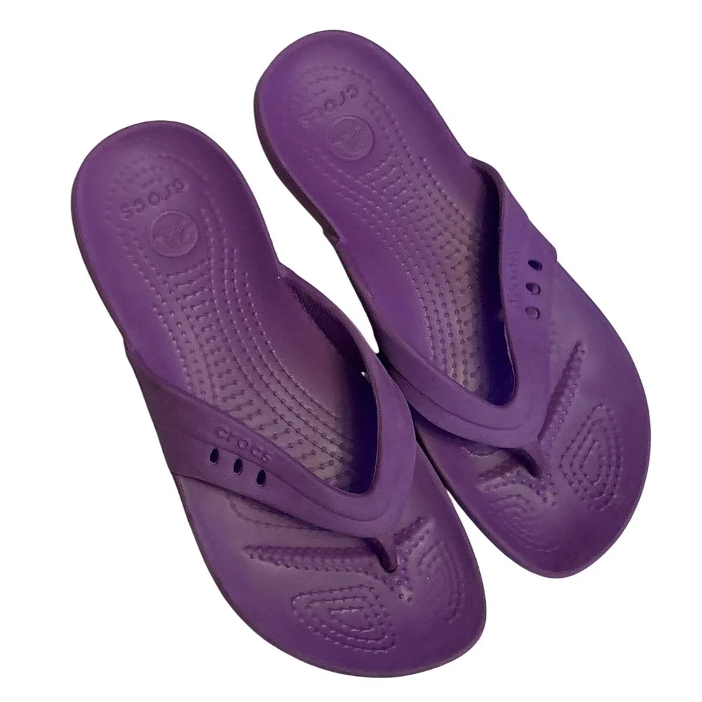 Crocs Women's Purple Flip Flop Sandals, Size 8
